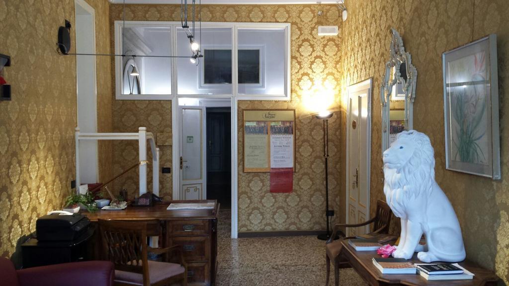Venice Luxury - Friendly Venice Suites Экстерьер фото